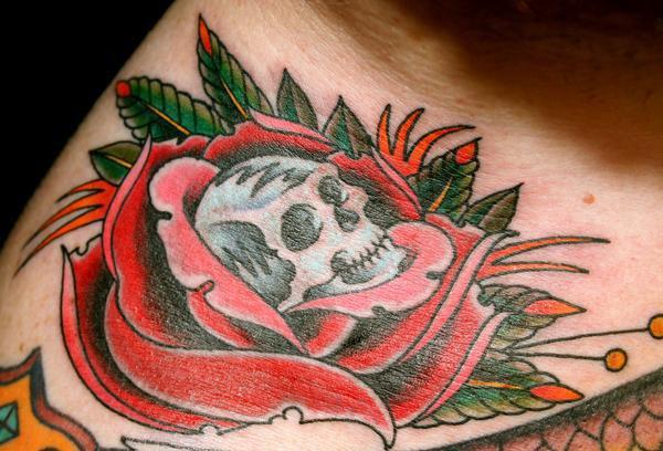 skull rose