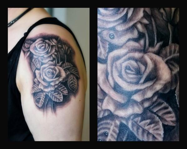 roses tattoo