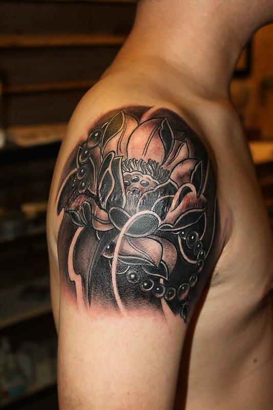 Lotus cover tattoo !