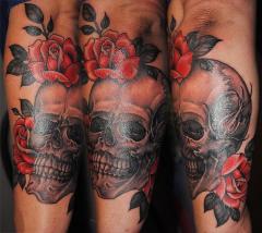 More information about "Skull with Red Roses"