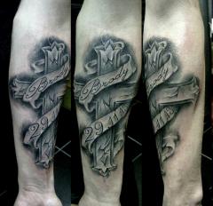 cross robert tattoo art