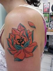 om and lotus