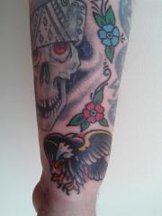 Eagle on Wrist and  Flower Fillers