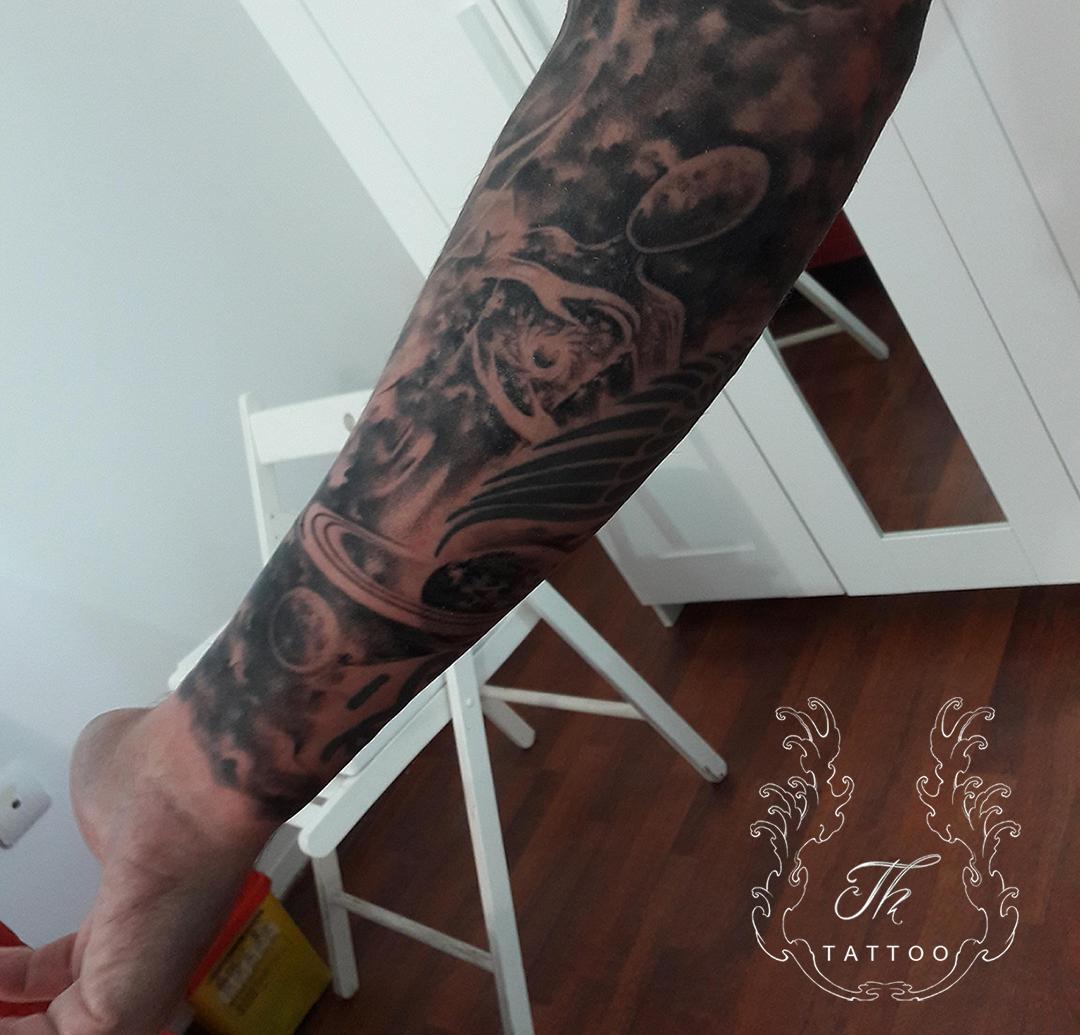 tatuajebucuresti_Tatuaje_tattoo_planettattoo_univers.jpg