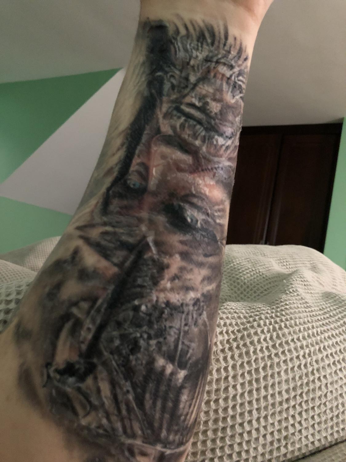 Is my tattoo infected or just a rash? - Initiation - Last Sparrow Tattoo