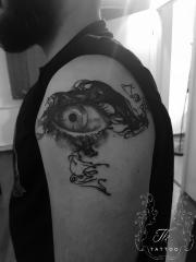 eye_surrealistic_tattoo.jpg